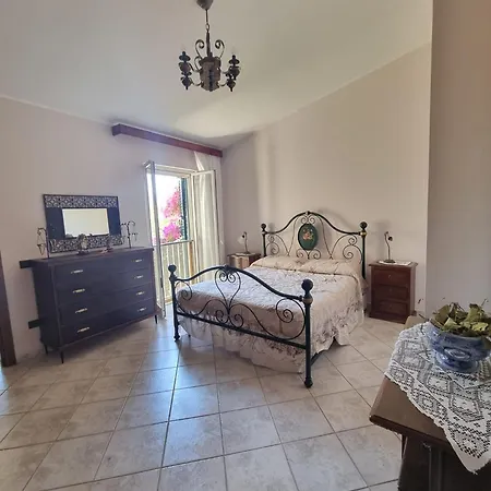 Apartment La Bouganville